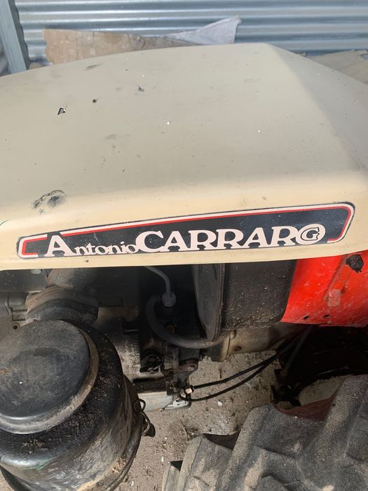 Vendo trator com reboque
