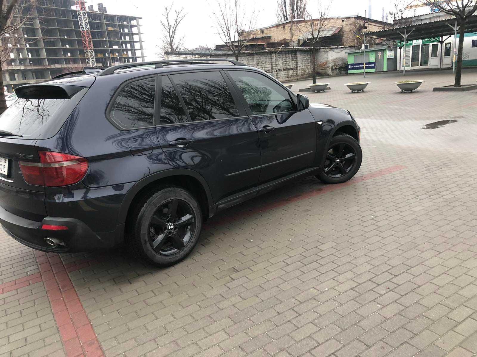 bmw x5   3.0 . бензин под газ пробег 134 тыс км