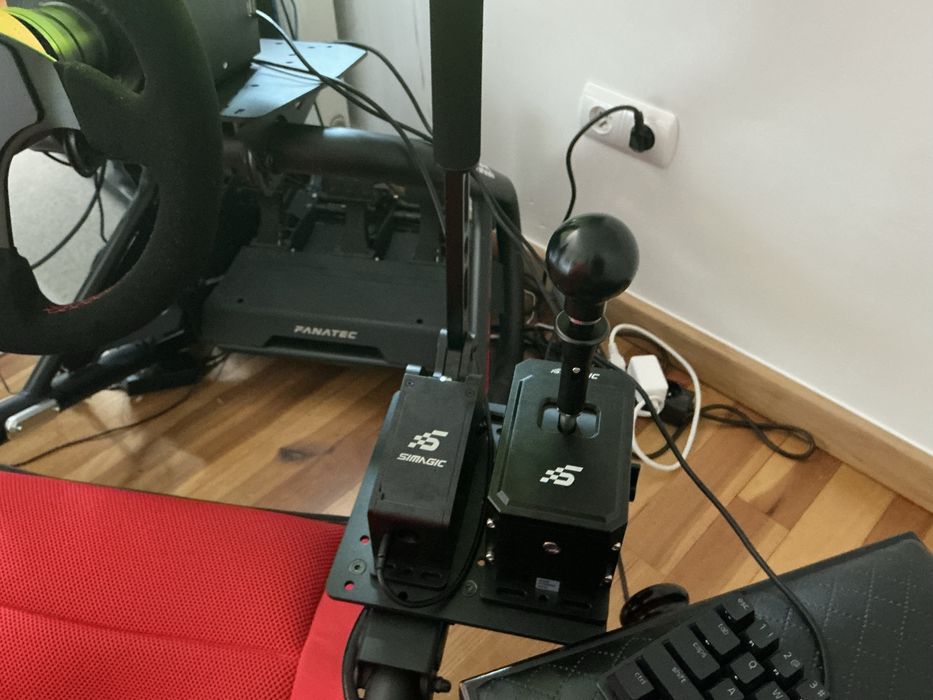 Zestaw simracing (simagic, fanatec)