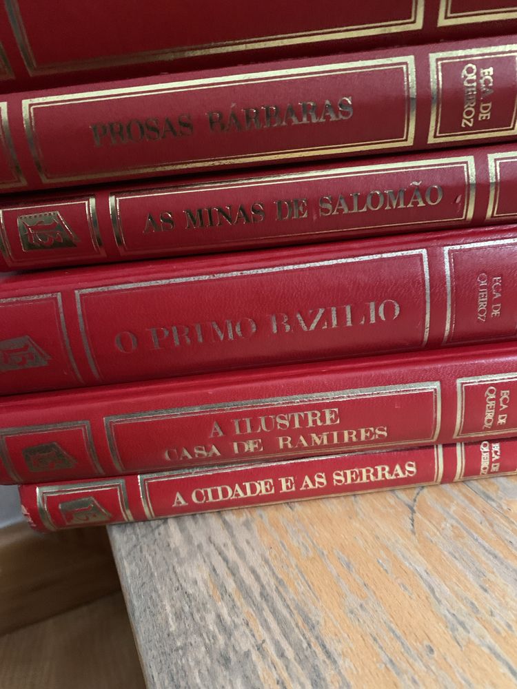 Dez livros de Eça de Queiroz