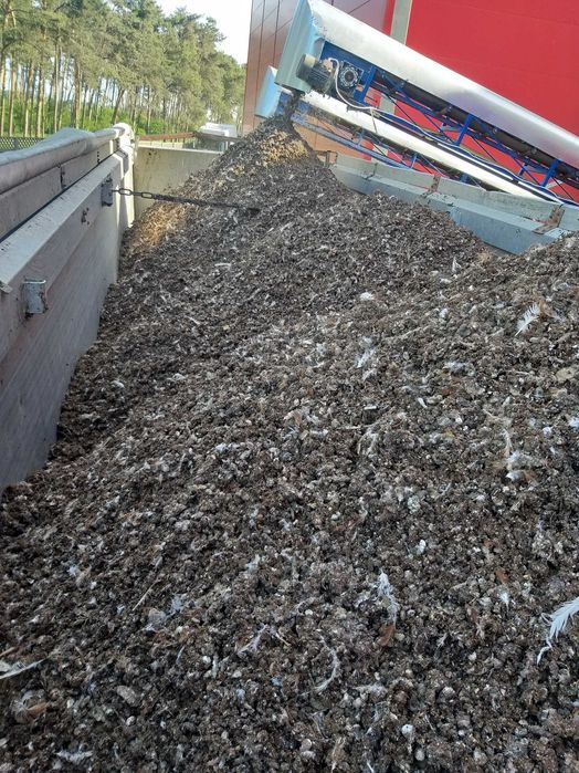 Pomiot kurzy..obornik nawóz..bydlęcy