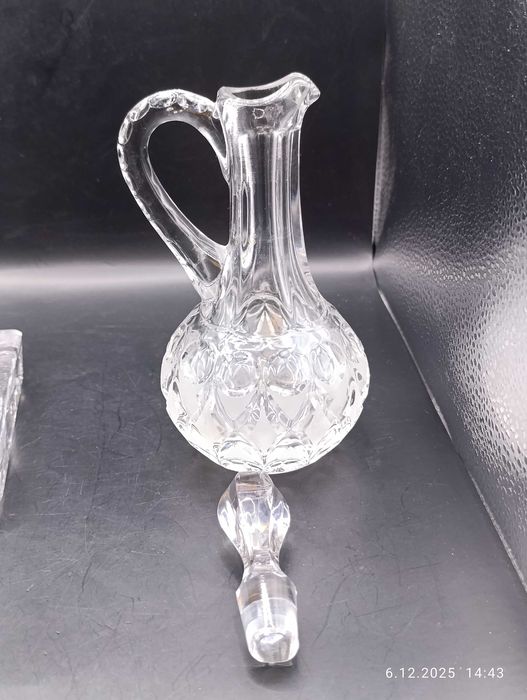 Stary Zestaw: butelka, karafka, solniczki WMF