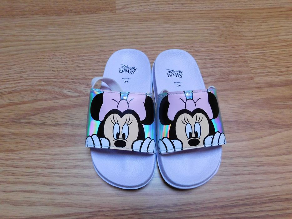 Sandália Manuel Chicco - Tamanho 23 e Disney Baby - T. 24