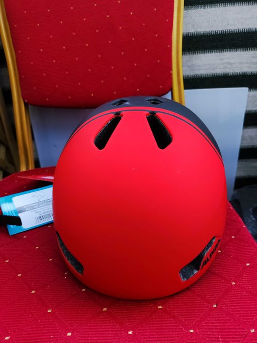 Kask Rowerowy na Rower Skuter Deskorolkę rolki czerwony Alpina Hackney