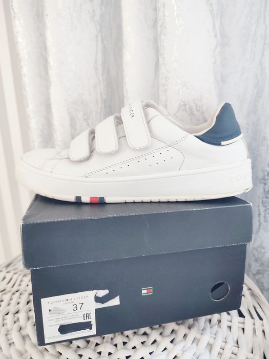 Buty sportowe Tommy Hilfiger rozmiar 37