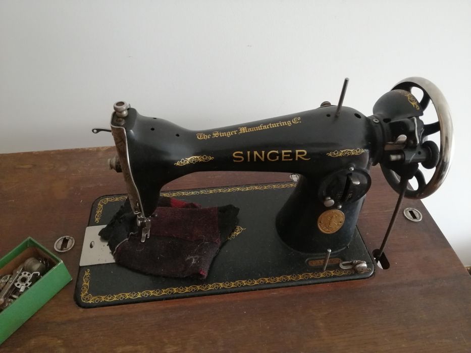 Máquina costura Singer