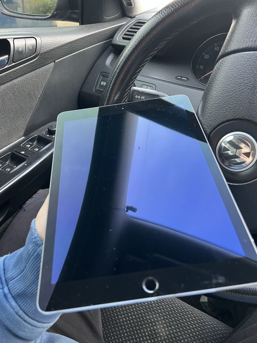 iPad Air 2 64GB з новою батвреєю