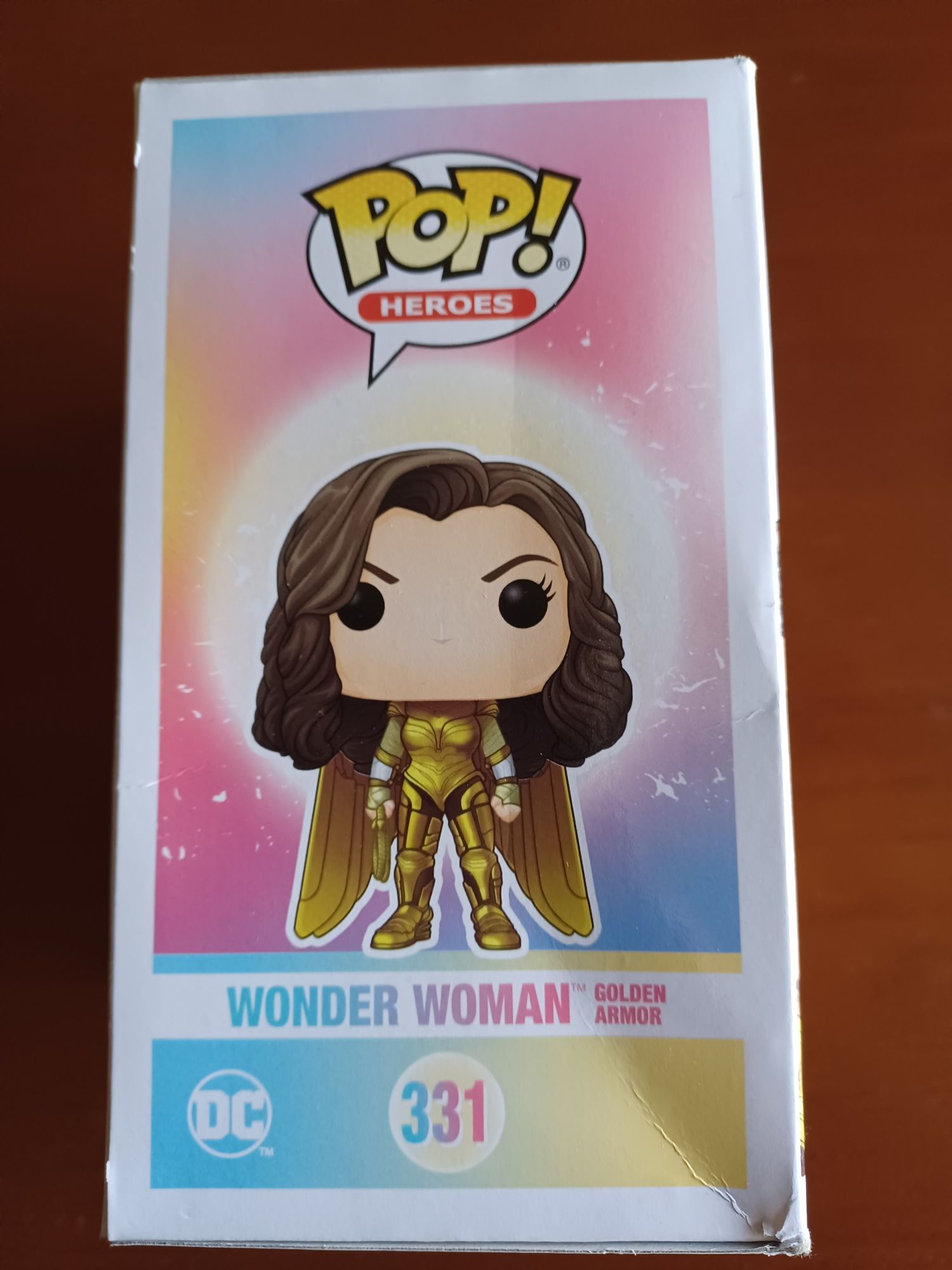 Funko Pop Wonder Woman Golden Armon - 332