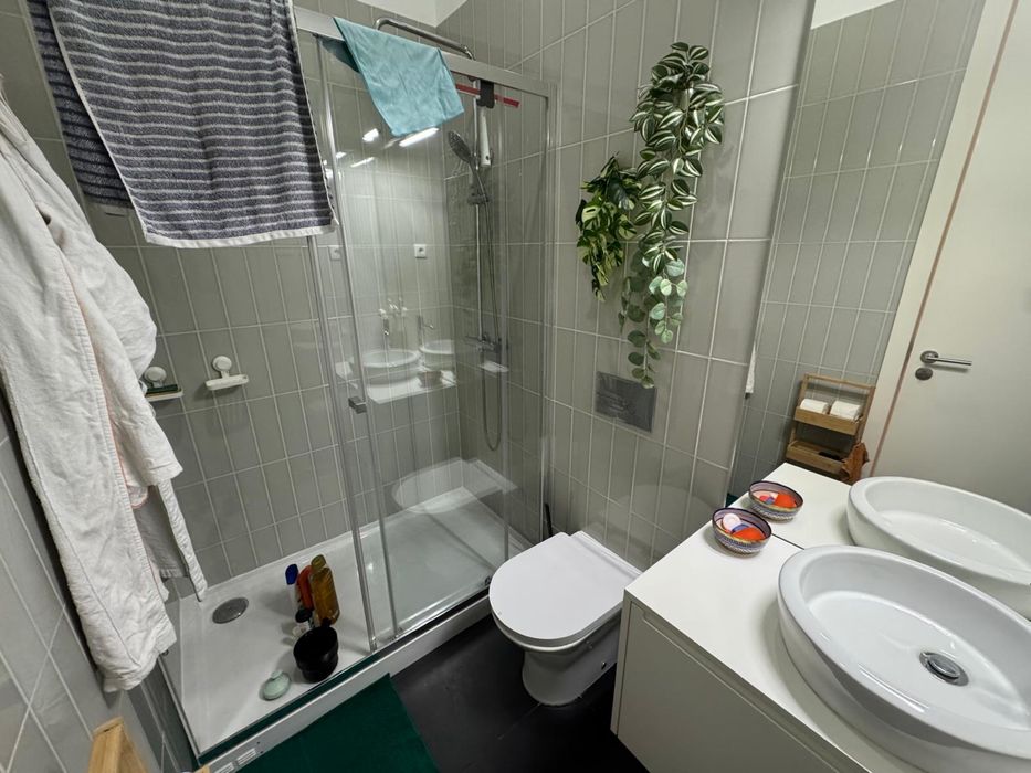 T1 mobilado com jardim