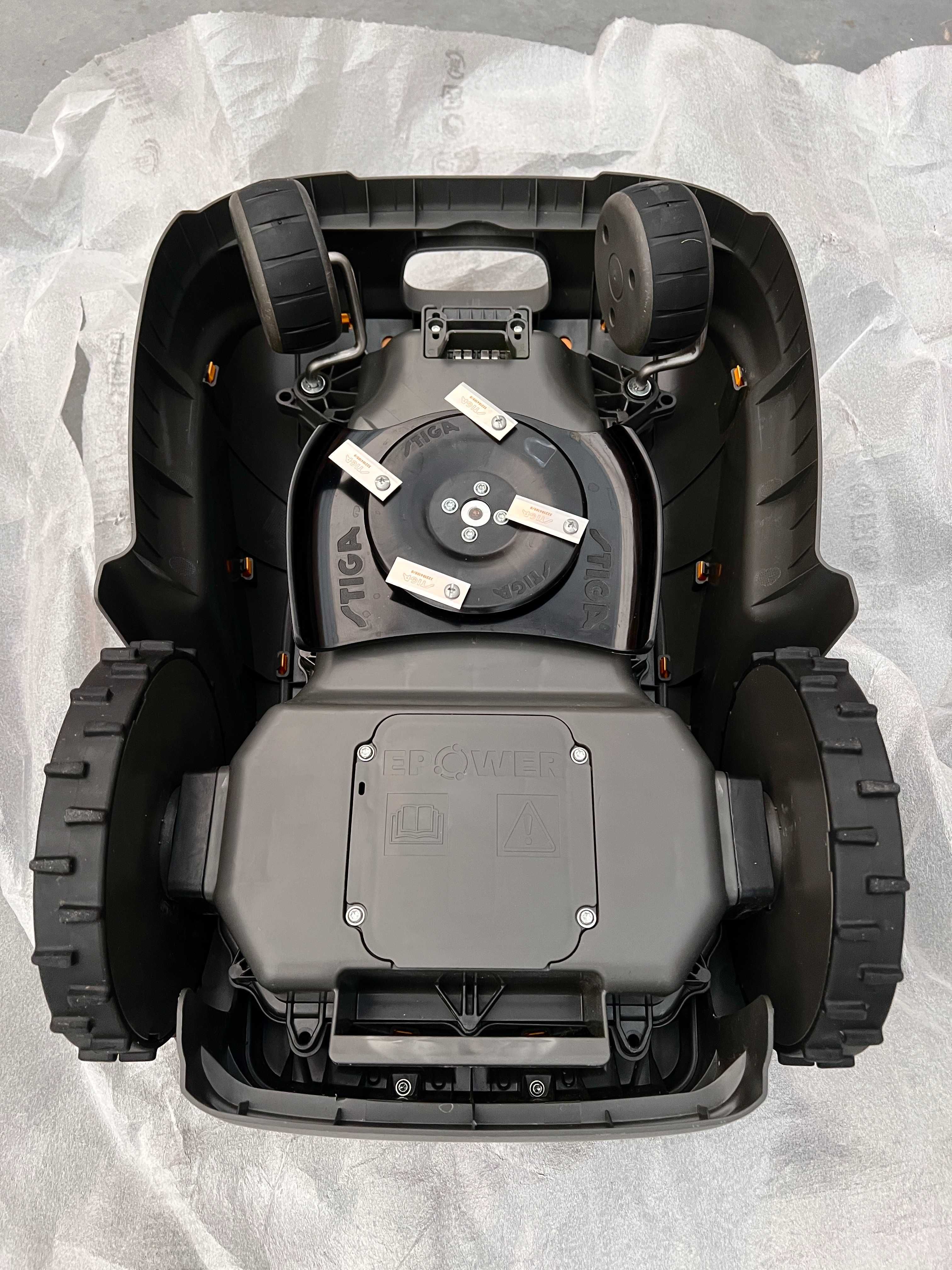 Robot koszący autonomiczny Stiga A 1000 Bezprzewodowy Gwarancja 8 LAT!
