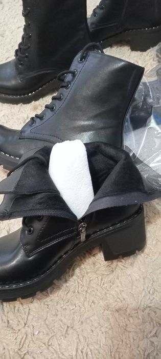 Женские ботинки 37 38