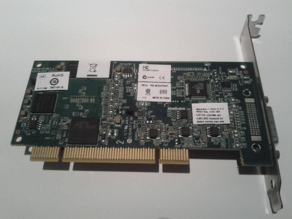 Placa Gráfica Matrox PCI P650 64M (P65-MDDAP64F)
