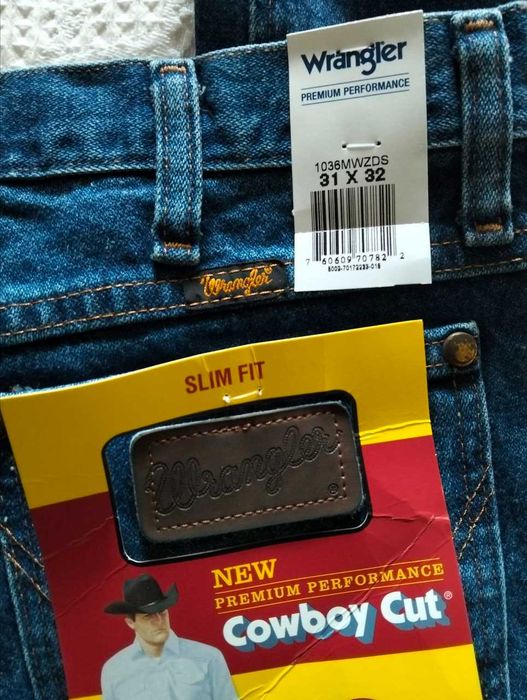 Wrangler 36MWZDS W30L32 Premium Performance Cowboy Cut Slim Fit Jean