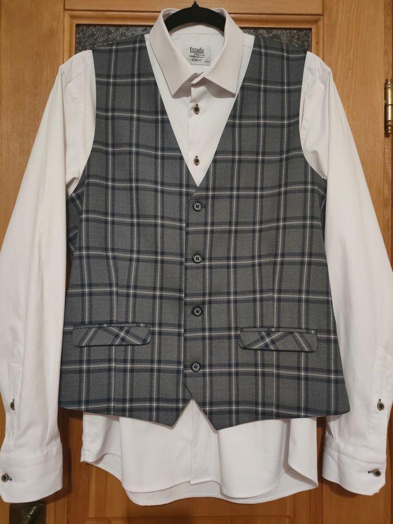 Garnitur młodzieżowy/męski rozm L /41-42