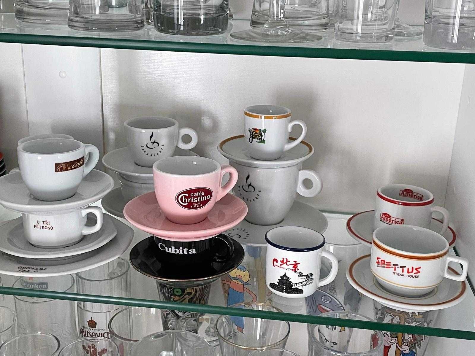 chavenas de café