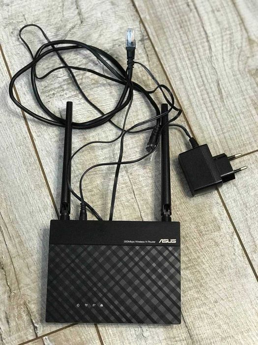 Бездротовий маршрутизатор (роутер) ASUS RT-N12+