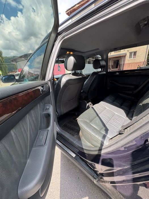 Продам ауди полный привод автомат дизель 2,5