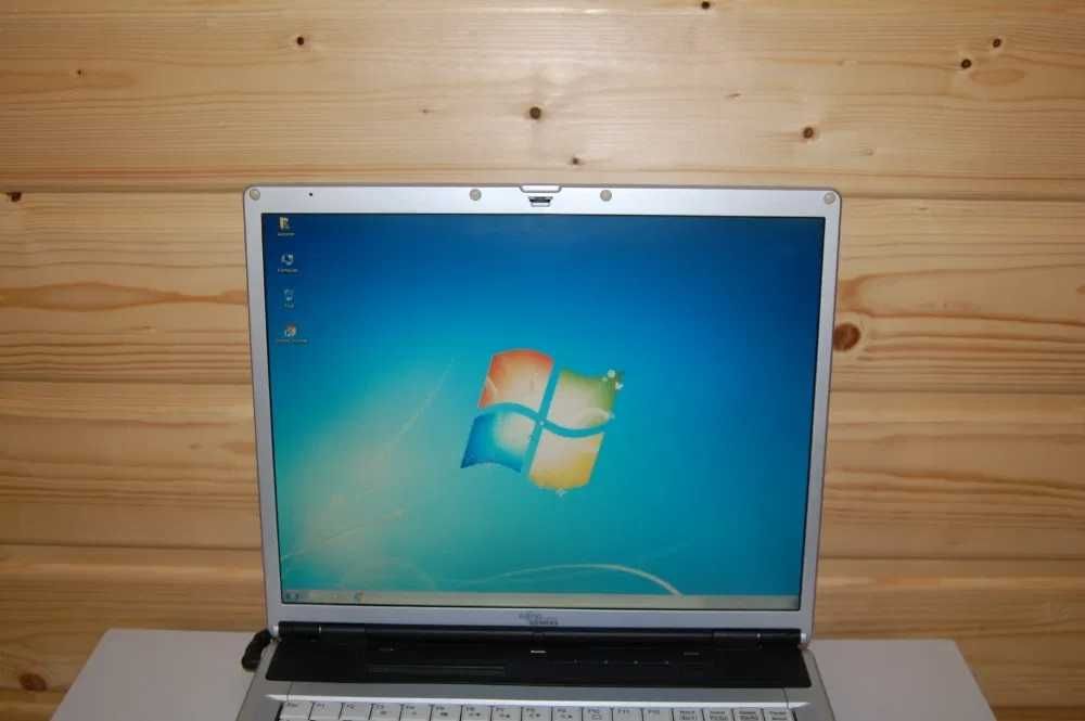 Laptop Fujitsu Siemens e8110 Core 2 DUO 2x1,66/2/160 SPRAWNY
