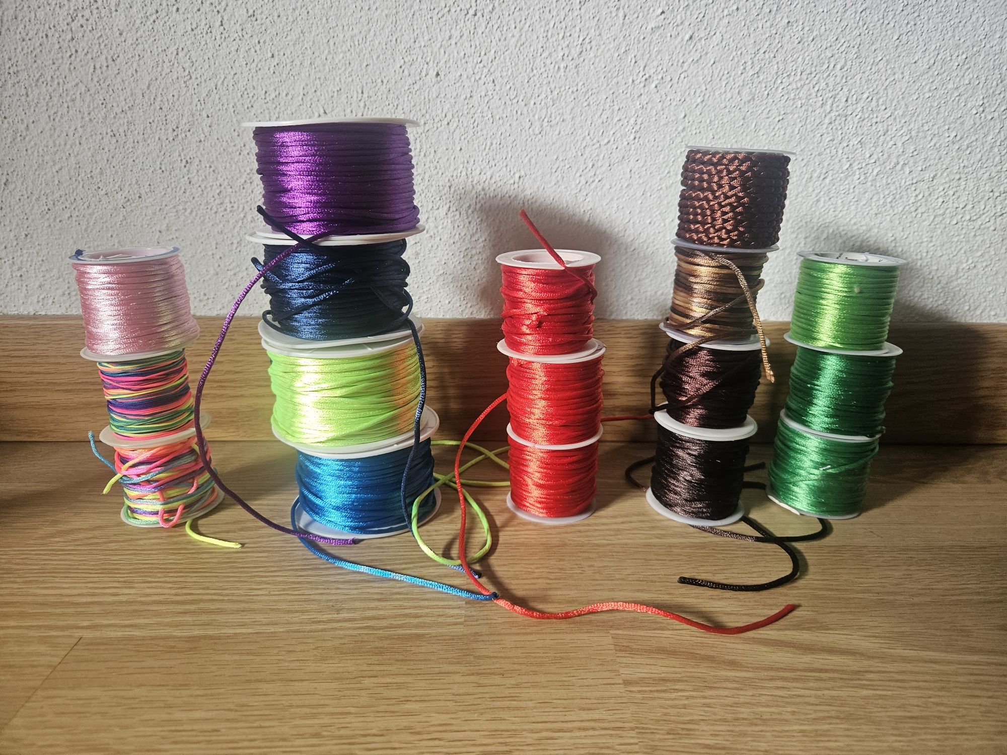 Material variado para artesanato