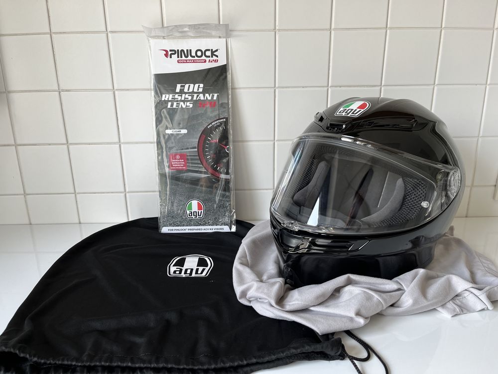 Capacete AGV K6 Preto Brilhante – Tamanho S (55-56)