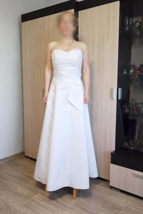 Продаю новое свадебное платье