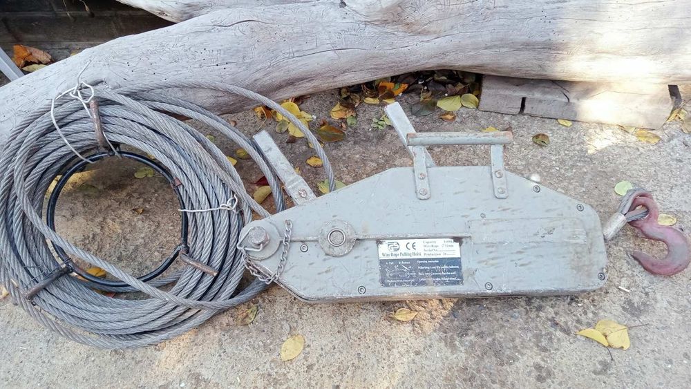 Продам тяговую лебетку  1.6 тонны