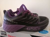 Женские кросовки GRIP