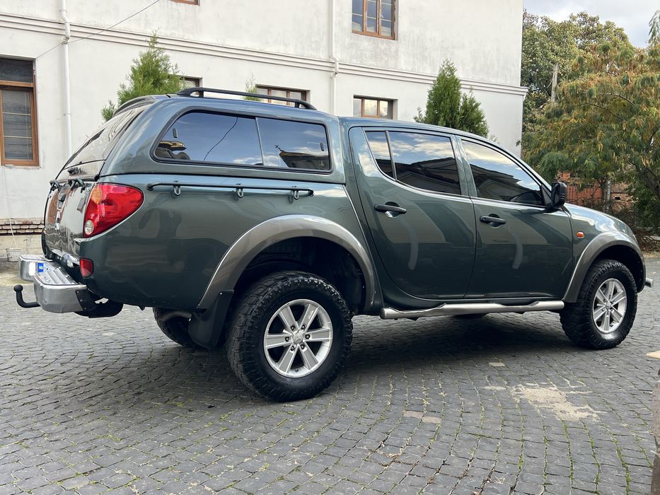 L200 Mitsubishi Пікап 4Х4 2.5 Турбодизель Механіка