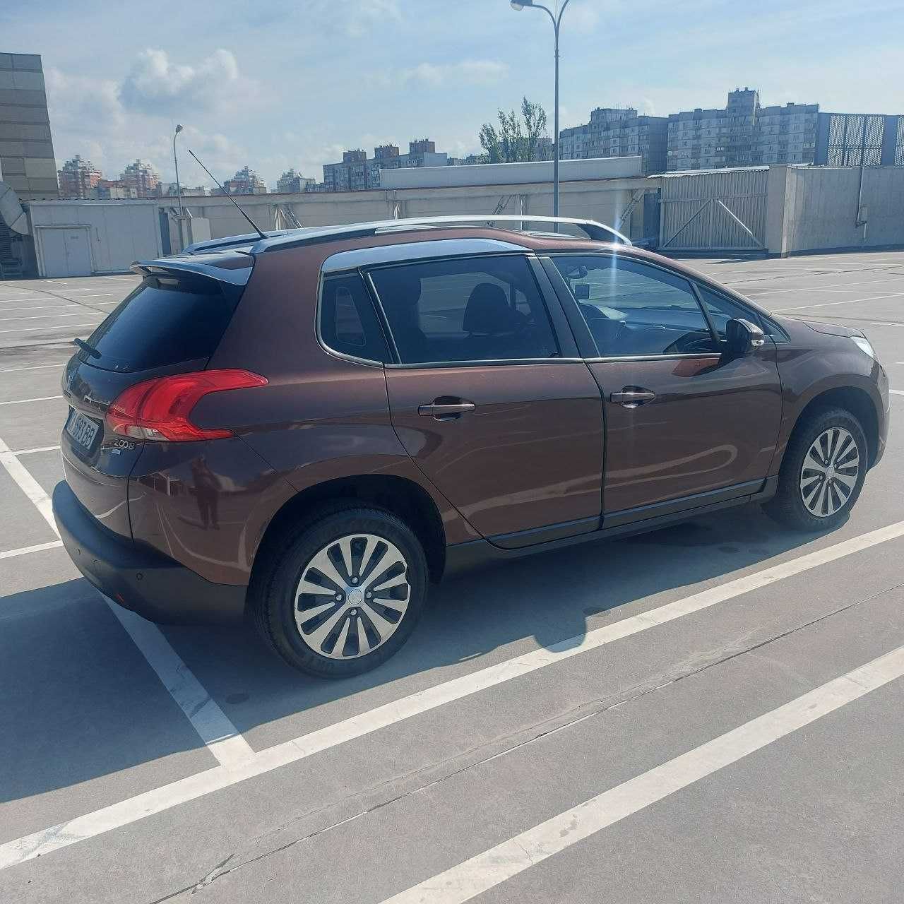 Peugeot 2008 1.6 HDi (2014)