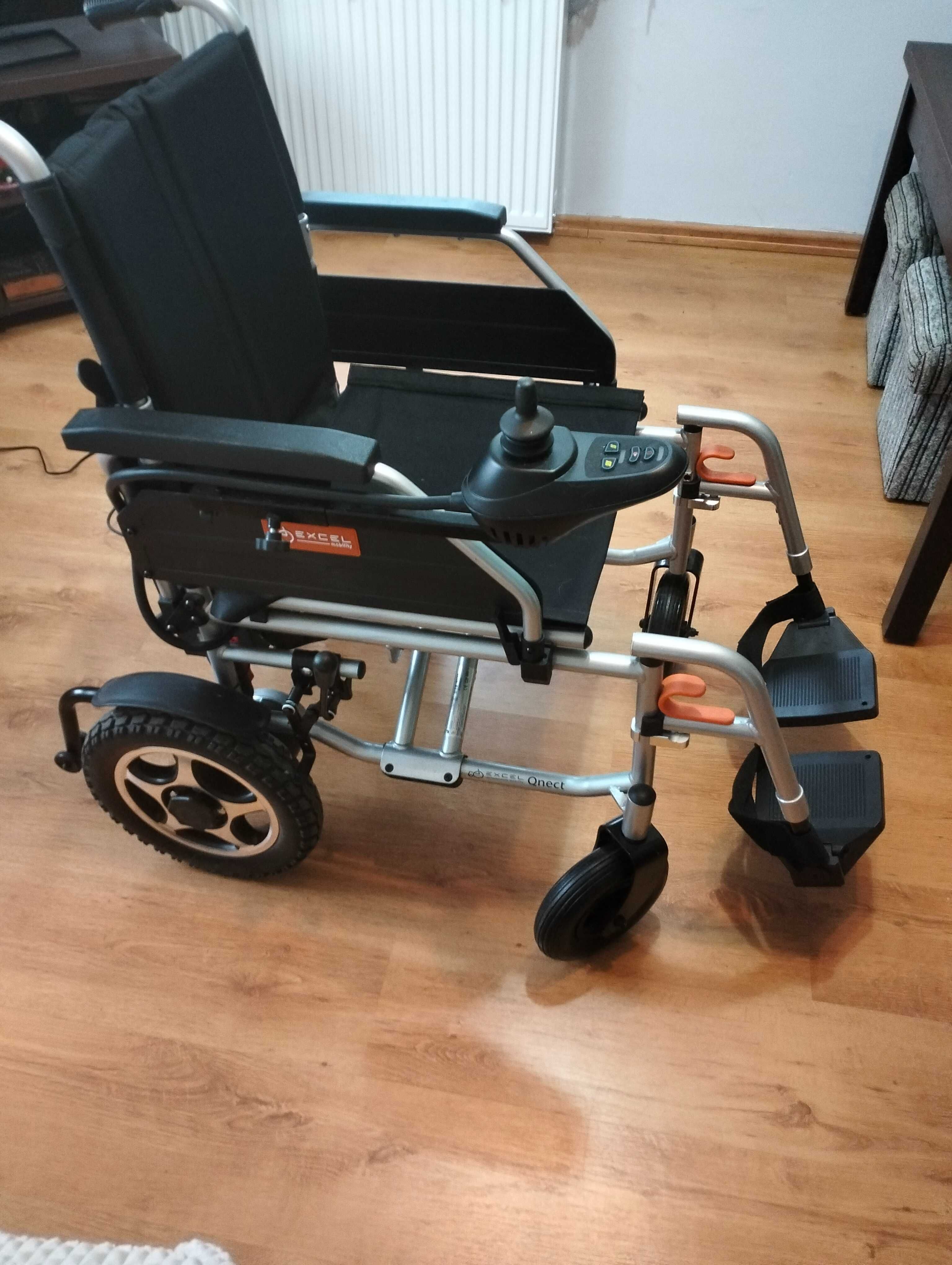 Wózek elektryczny EXCEL QNECT