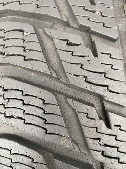Шини 265/45 R20 Nokian 7-6,8мм, зима, 2021р