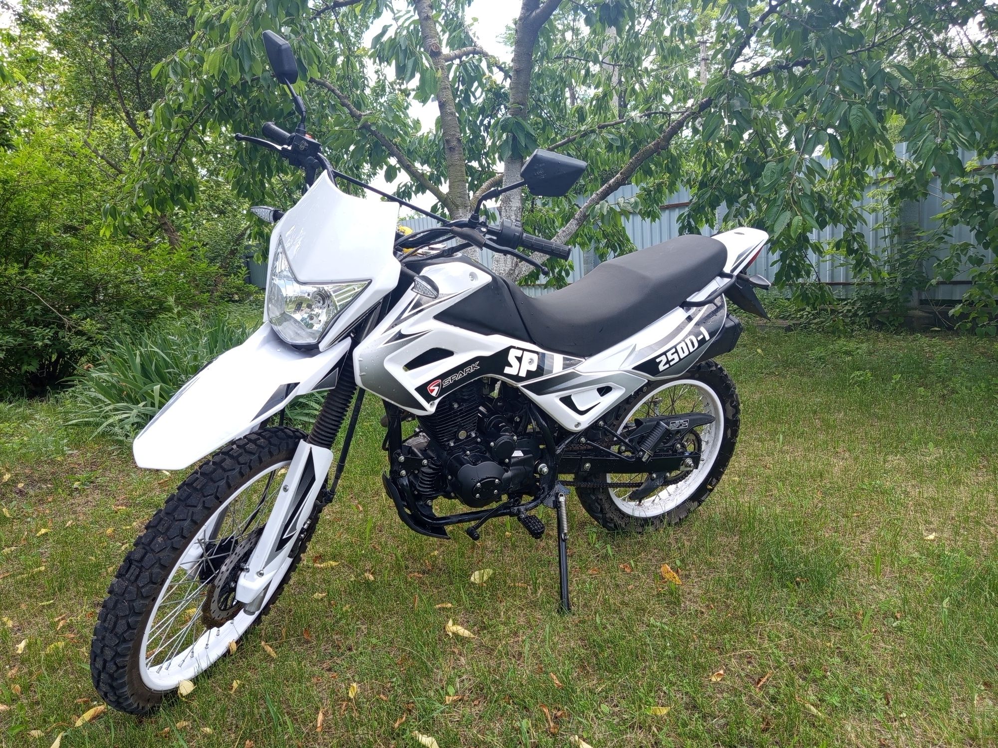 Продам Spark SP250D-1