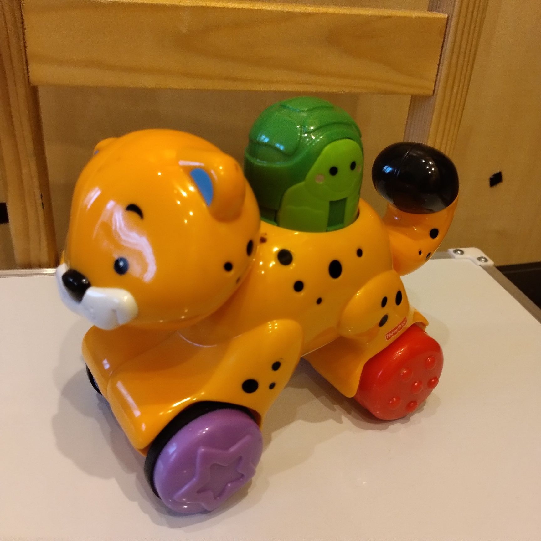 Дитяча іграшка Fisher price,гепард