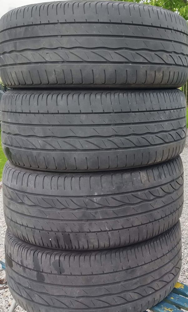 Opony używane  Bridgestone rozmiar 225\45\17R