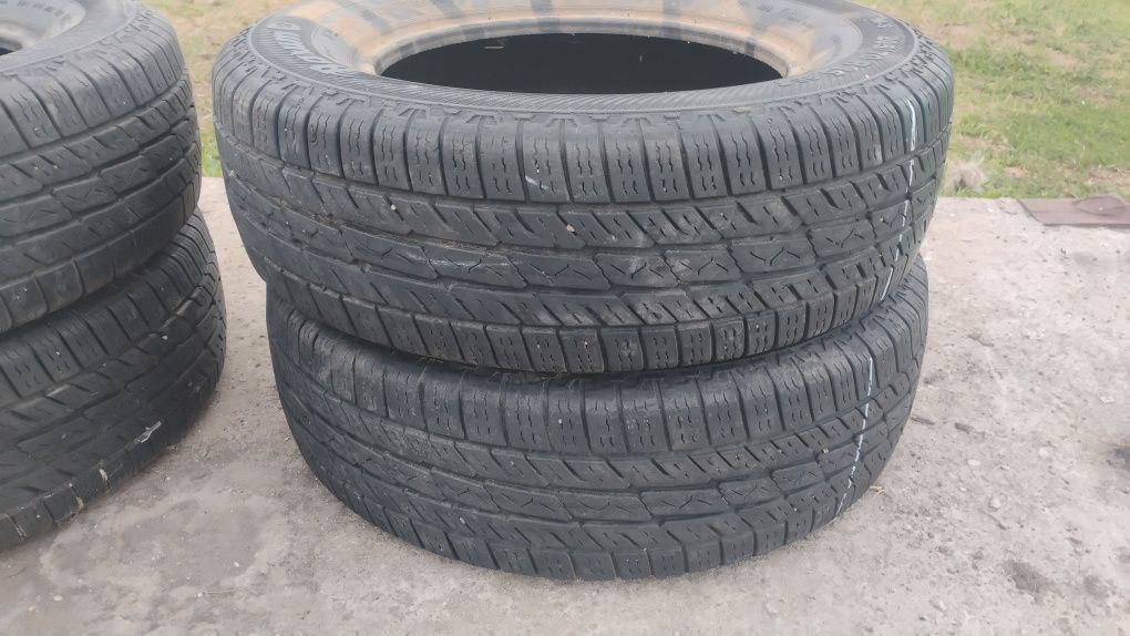 Opony 4x4 całoroczne