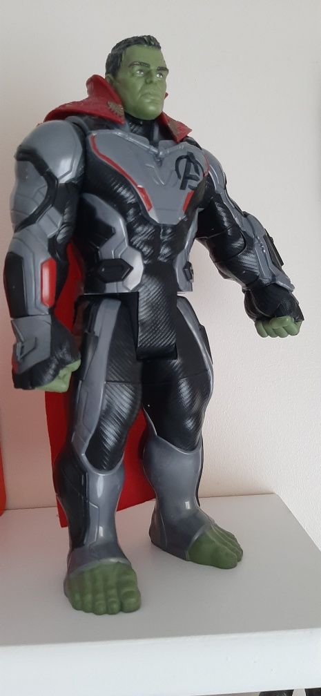 Figuras Avengers Titan Hero - Sortido