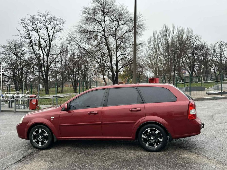 CHEVROLET lacetti универсал Отл.сост.ГАЗ