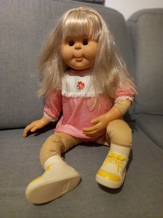 Vendo boneca de pano Jesmar a metade do preço