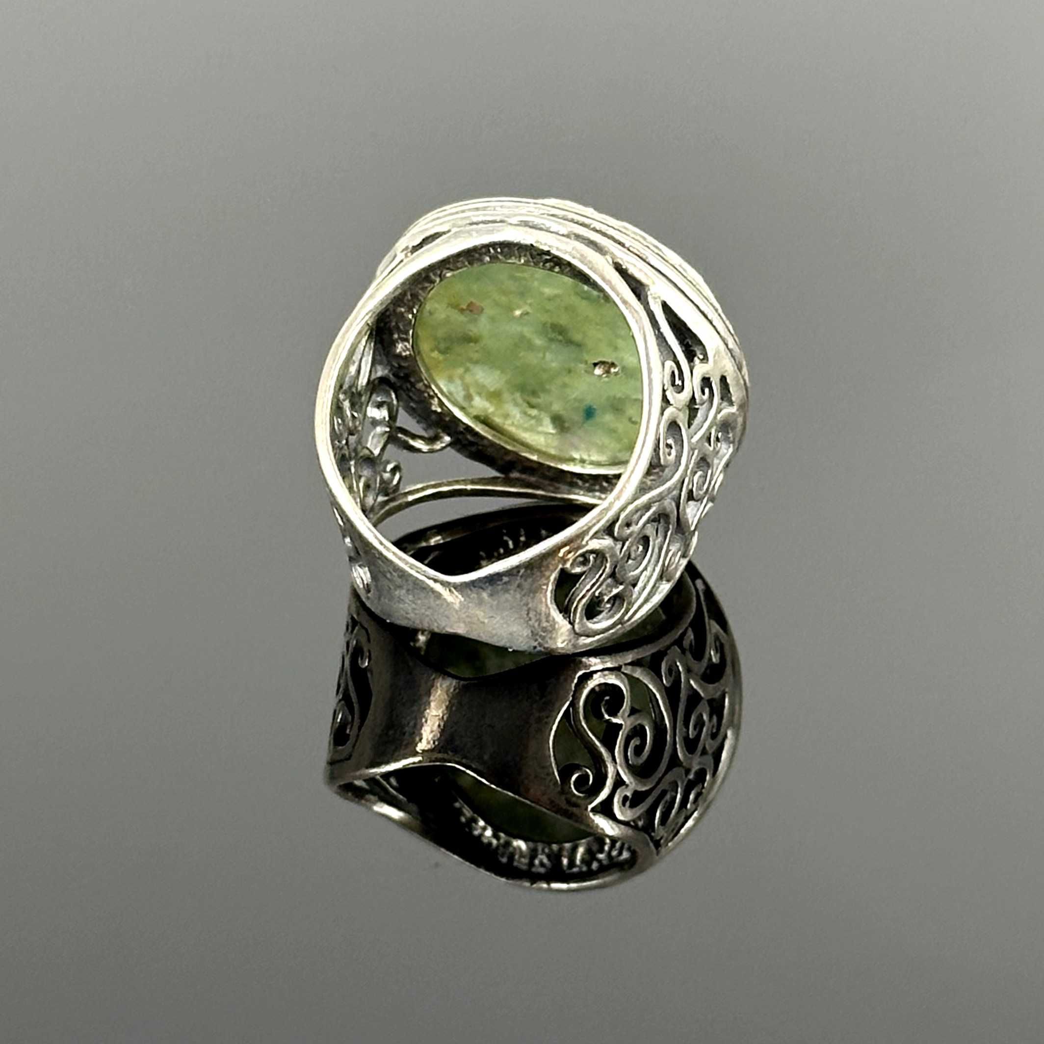 Srebro - Srebrny pierścionek z Macicą Perłową - próba srebra 925