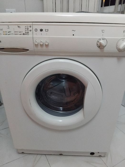 Máquina de lavar roupa