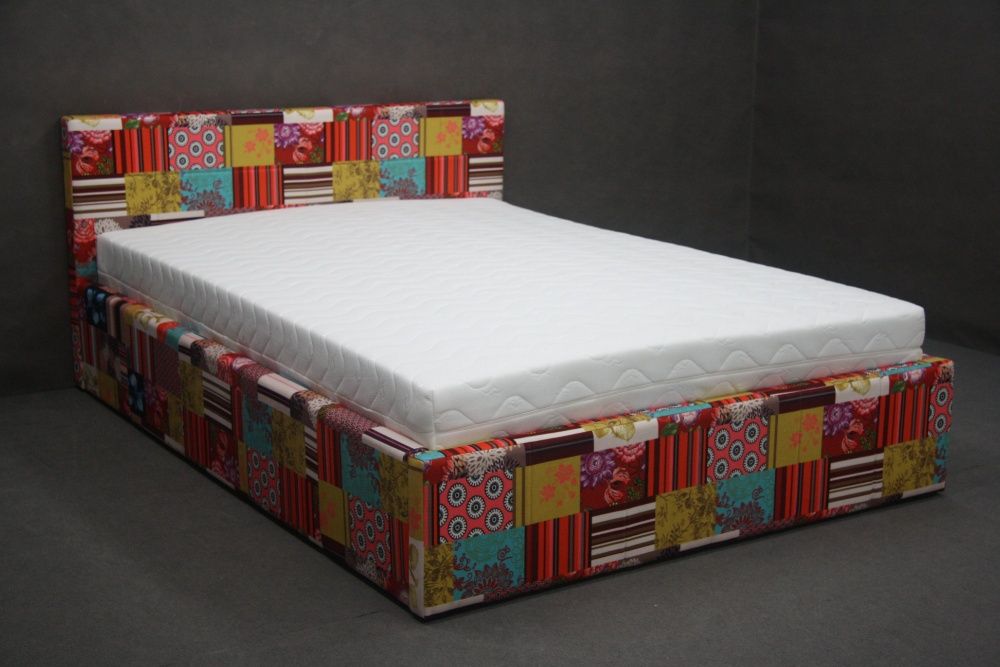 Łóżko Rama 140 x 200 cm Sypialnia NOWA Tkanina Materiał PATCHWORK