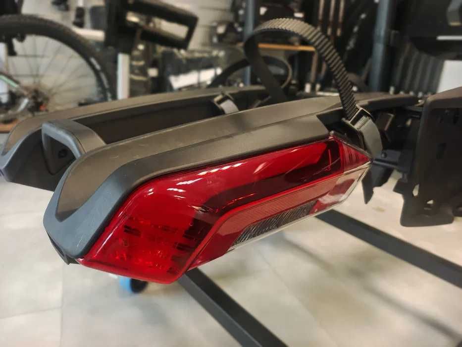 Thule Epos 978100 składana platforma rowerowa na hak na 2 rowery