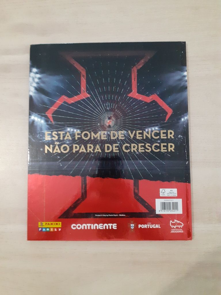 Caderneta de Cromos Portugal 2022