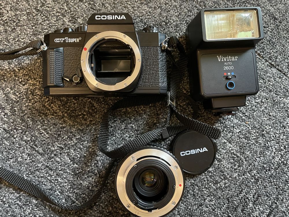 Плівковий фотоапарат Cosina CT-1 super