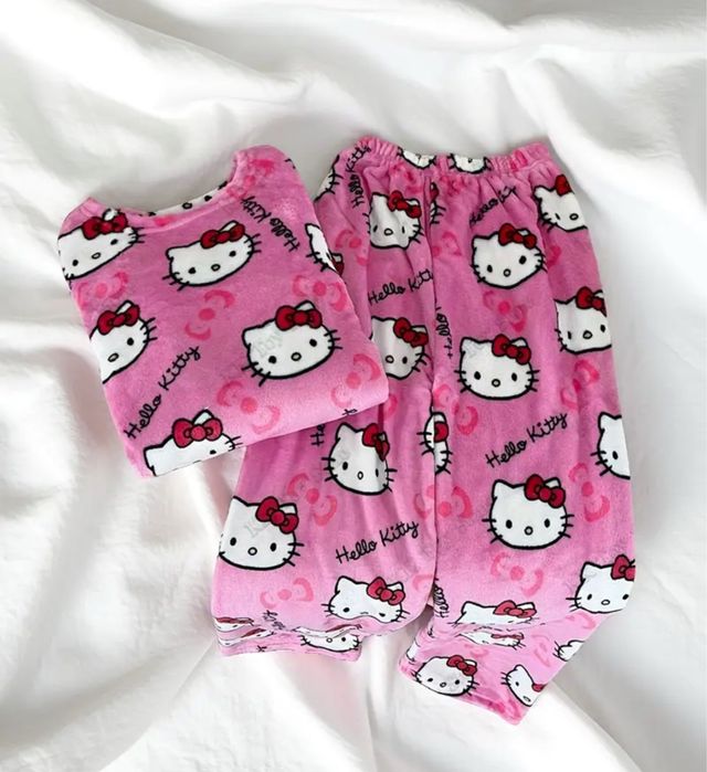 Нова піжама hello kitty