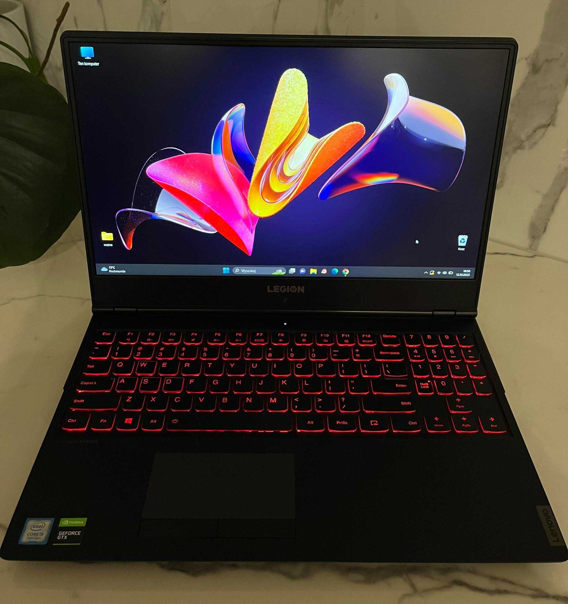 Laptop gamingowy Legion Y7000 Lenovo