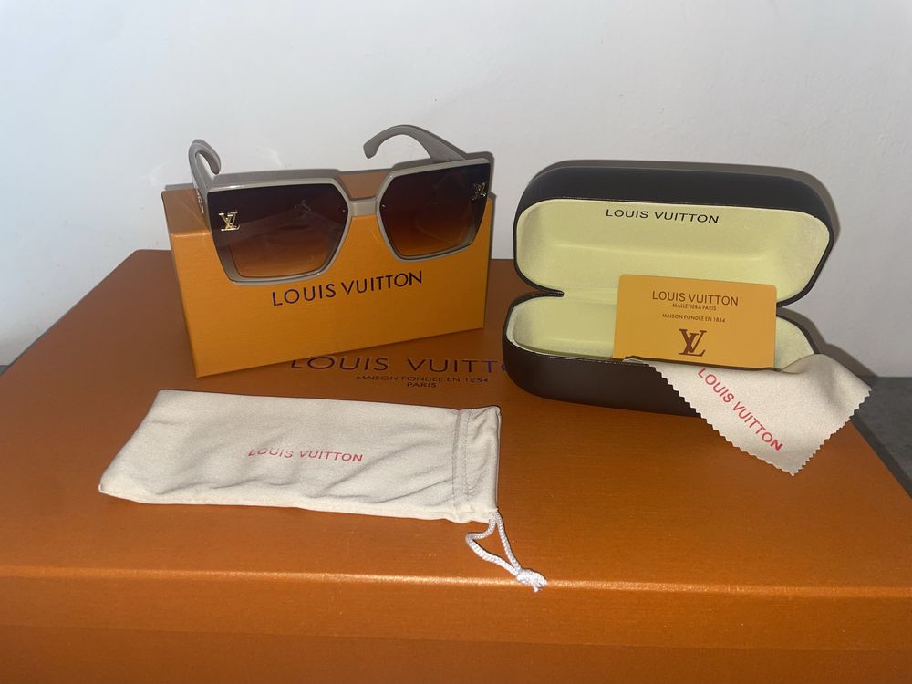 Oculos de sol Premium Miu Miu ,Prada ,Chanel ,Celine,louis vuitton ysl