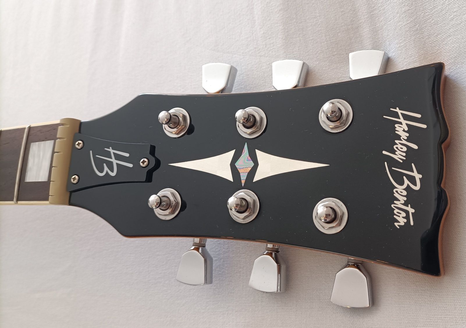 Guitarra Elétrica Harley Benton HB-35Plus Lemon Drop