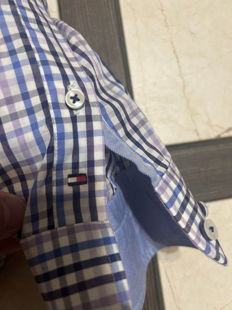 Продам круту рубашку Tommy Hilfiger