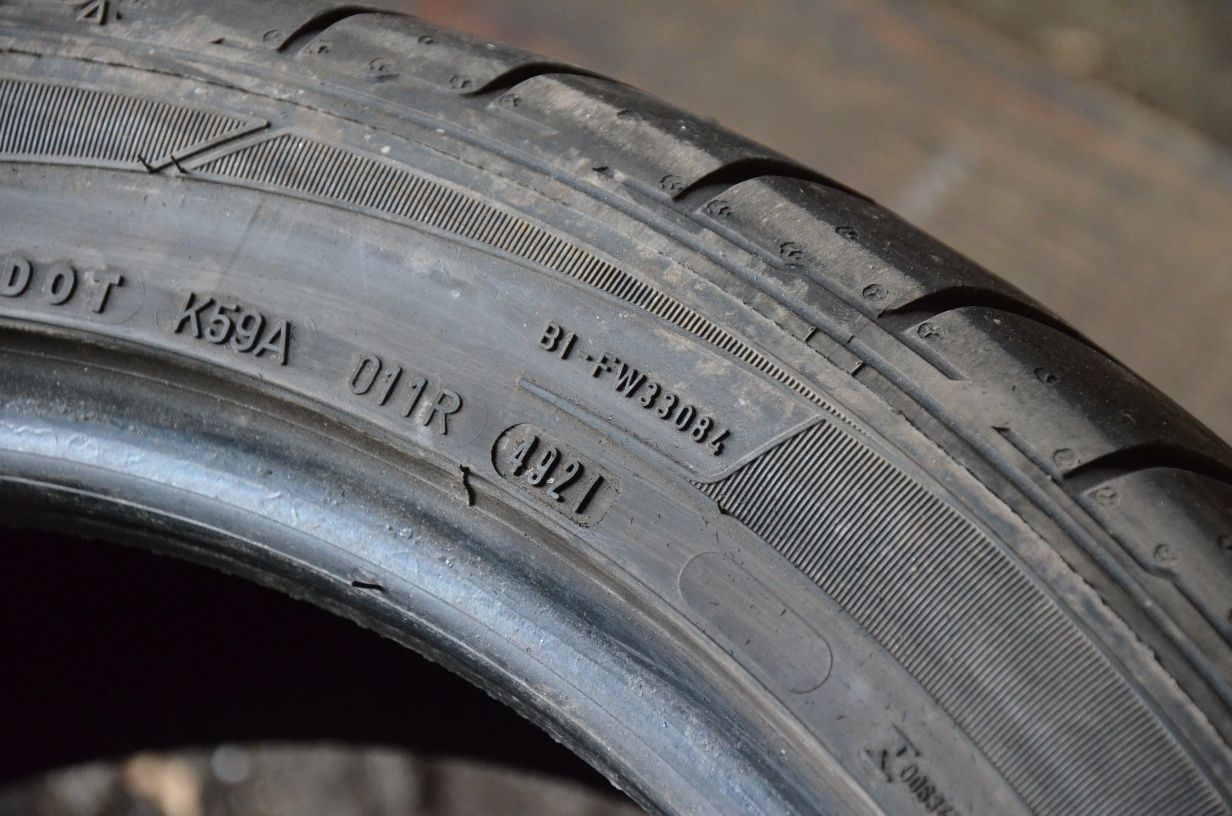 Шини літні 235 45 r 20 Dunlop резина колеса gtyres